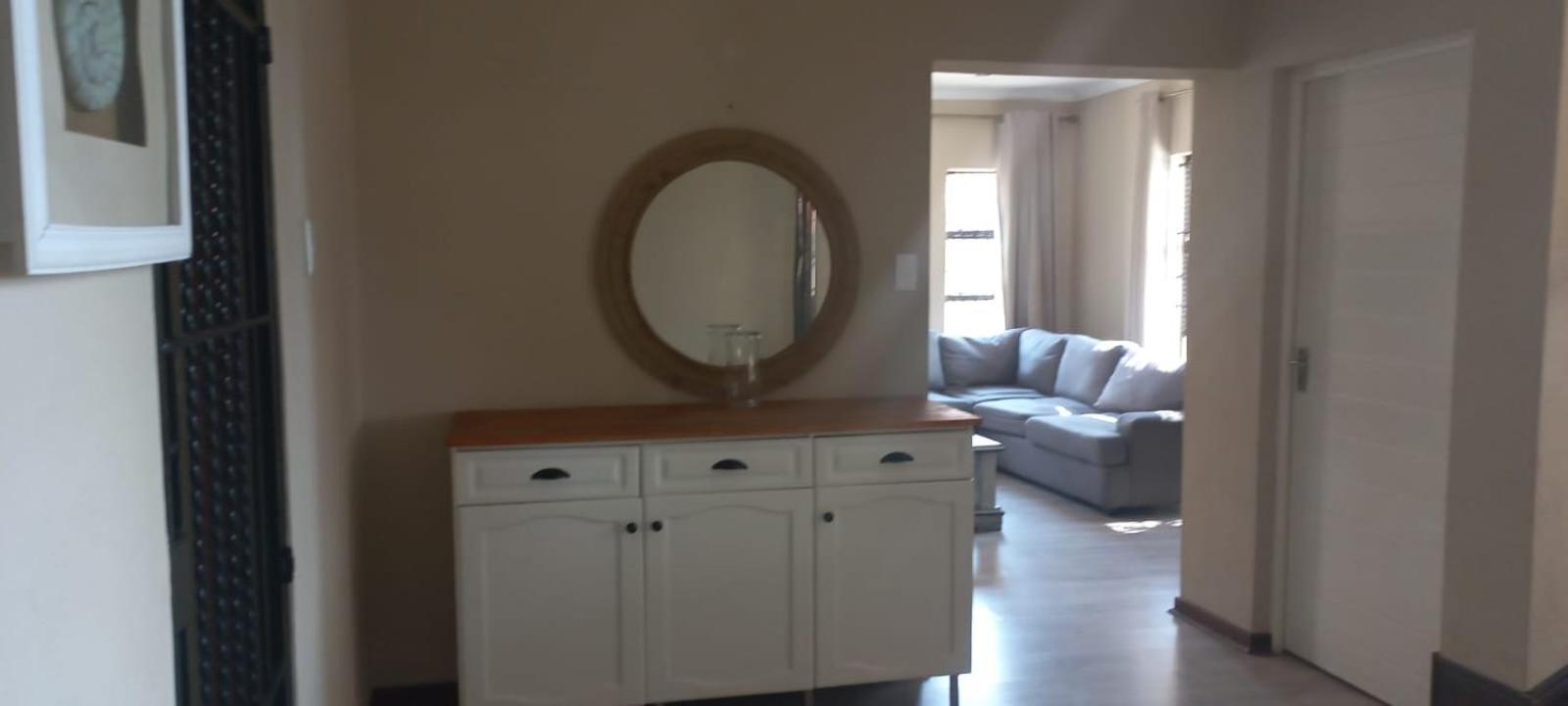 Entire 4 Bedroom House In Midrand, Johannesburg Randjesfontein Экстерьер фото